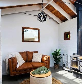 Dry Diggings Villa | Daylesford - FROG HOLLOW ESTATE - The Homestead