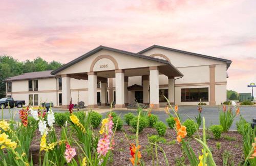 Blairsville Hotel | Days Inn by Wyndham Blairsville