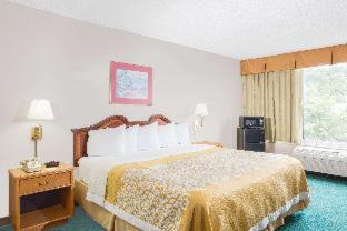Cambridge Hotel | Days Inn by Wyndham Cambridge