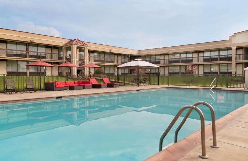 Culpeper Hotel | Days Inn by Wyndham Culpeper