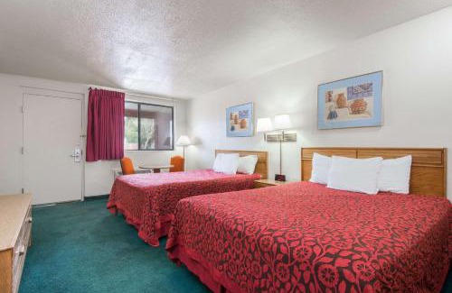 Allison Hotel | Days Inn by Wyndham Gallup