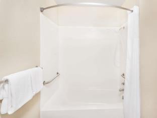 Iron Mountain Hotel | Days Inn by Wyndham Iron Mountain