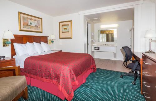 Kimball Hotel | Days Inn by Wyndham Kimball