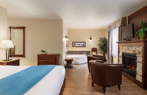 Saint-Nicolas Hotel | Days Inn by Wyndham Levis