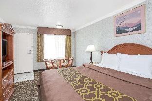 Lawndale Hotel | Days Inn by Wyndham Los Angeles LAX/Redondo&ManhattanBeach