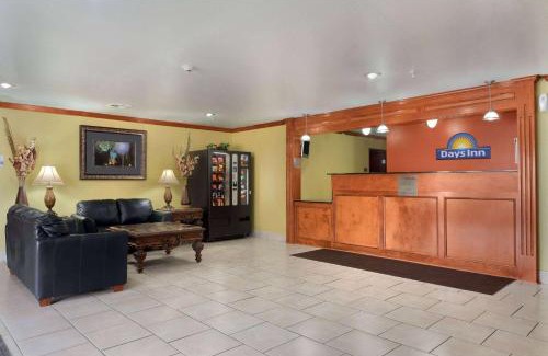 Lumberton Hotel | Days Inn by Wyndham Lumberton