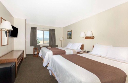 Wye Hotel | Days Inn by Wyndham Missoula Airport