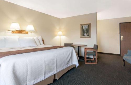 Wye Hotel | Days Inn by Wyndham Missoula Airport