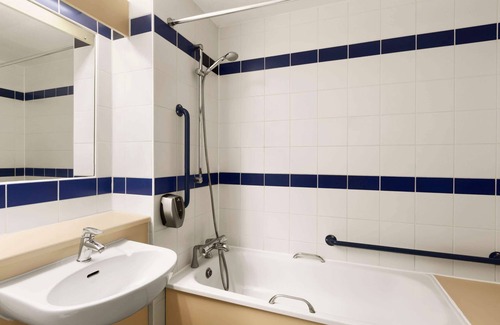 Wonston Hotel | Days Inn by Wyndham Sutton Scotney South