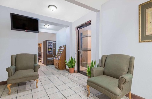 Mount Sterling Hotel | Days Inn by Wyndham Mt. Sterling