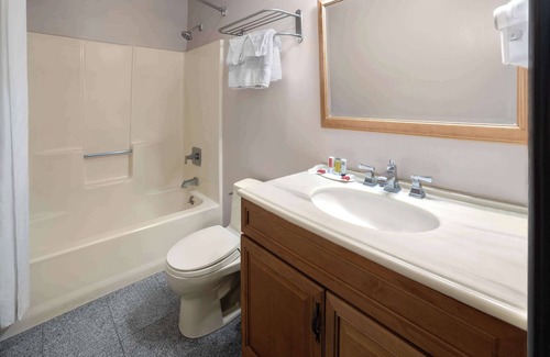 Wurtsboro Hotel | Days Inn by Wyndham Wurtsboro