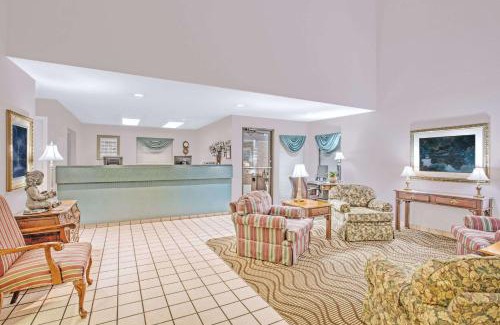 Wytheville Hotel | Days Inn by Wyndham Wytheville