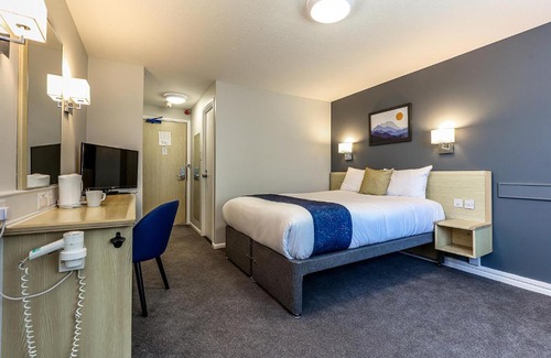 Fleet Hotel | Days Inn Hotel Fleet