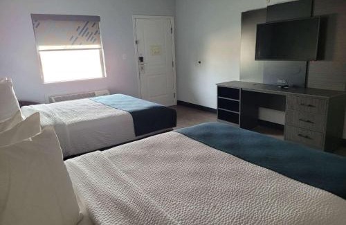 Gonzales Hotel | Days Inn & Suites by Wyndham Gonzales TX
