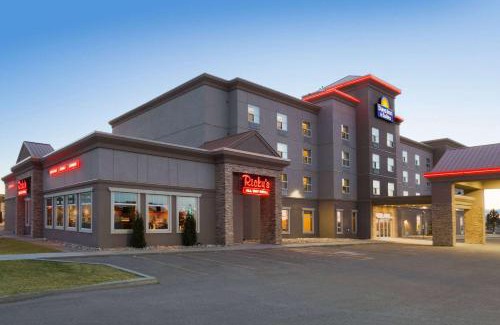 Leduc Hotel | Days Inn & Suites by Wyndham Edmonton Airport