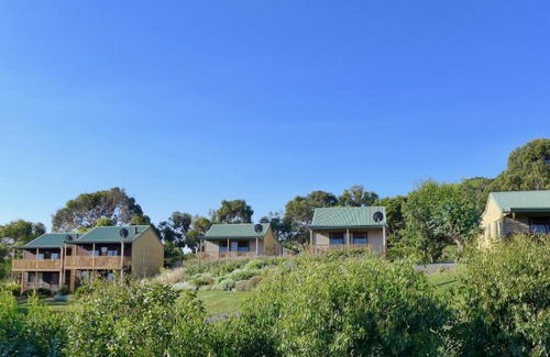 Port Campbell Cabin | Daysy Hill Country Cottages