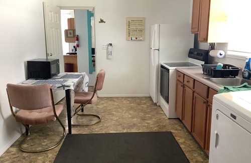 Smith's Memento Apartment | Daytona Beach