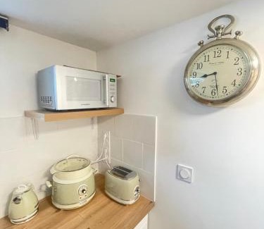 Saint-Come-de-Fresne Apartment | dday cottage gold beach