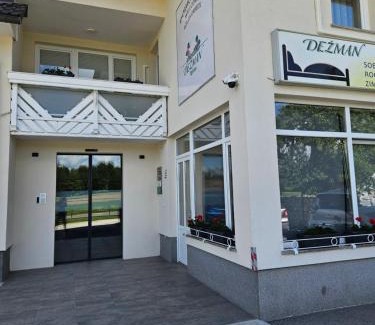 Kranj Bed & Breakfast | Dežman Apartments & Rooms