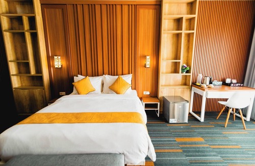 Kecamatan JONGGAT Hotel | De Balen Soultan Hotel