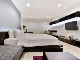 Nong Bon Hotel | De Botan Srinakarin Hotel & Residence