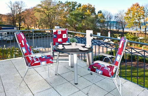 Am Schwarzen Busch Apartment | apartment Strandblick - vacation with direct sea view!