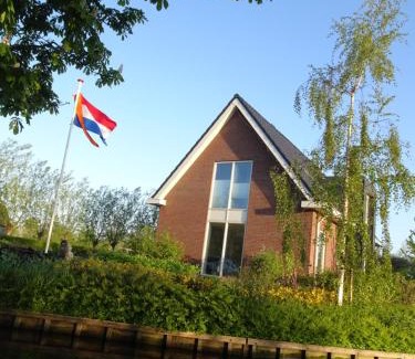 Lekkerkerk Bed & Breakfast | De Kopstoof