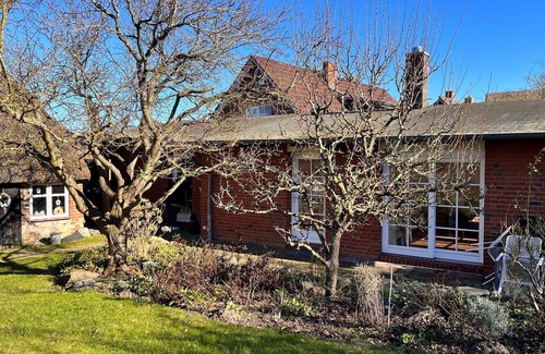 Lancken-Granitz House | Vacation home in Neu Reddevitz - For 2 vacation guests with garden/Boddenhus