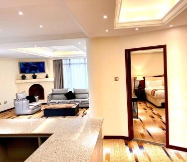 Kirkos Hotel | De Leopol Hotel