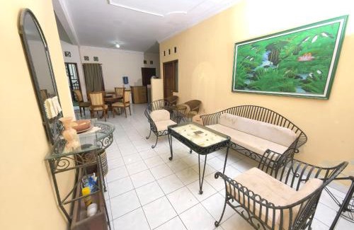 Mlati House | De Monjali Homestay Jogja