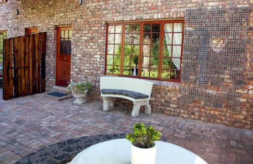 Schoemanshoek Cabin | De Poort Country Lodge