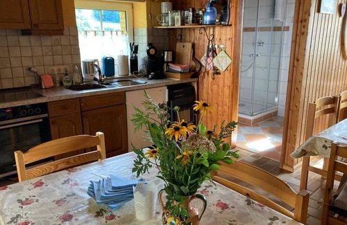 Poppenhausen Apartment | Apartment/apartment 1, shower, WC, 1 bedroom - Ferienhaus Abtsroda