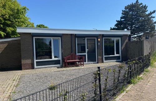 Baarland House | De Strandloper Vakantiehuisje aan het strand - Ferienwohnung am Meer