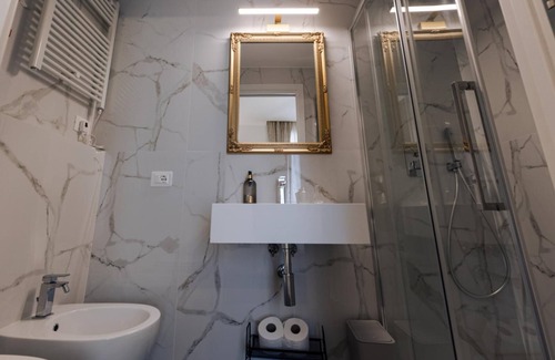 Esquilino Apartment | De Vince Suites Luxury Apartment