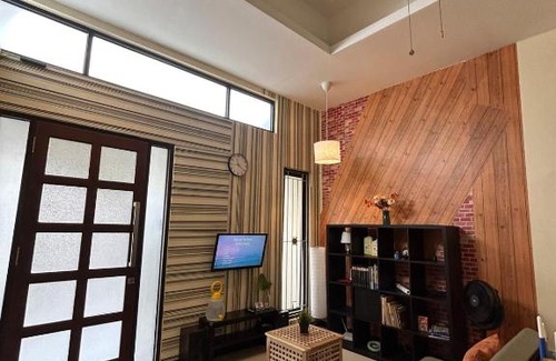 Malang House | Dea's House Homestay