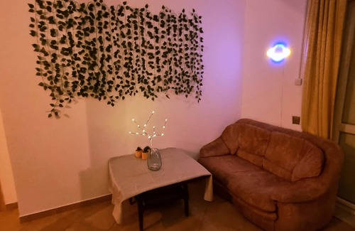 Arad Bed & Breakfast | Dead Sea Oasis