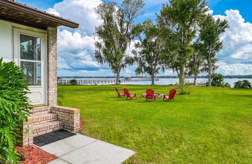 Palatka House | Debra Jean's River Retreat