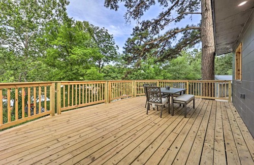 Tia Juana House | Deck and Boat Dock Lakefront Cabin in Eucha!