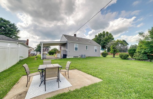 Natrona Heights Cottage | Deck & Patio: Inviting Abode in Natrona Heights!
