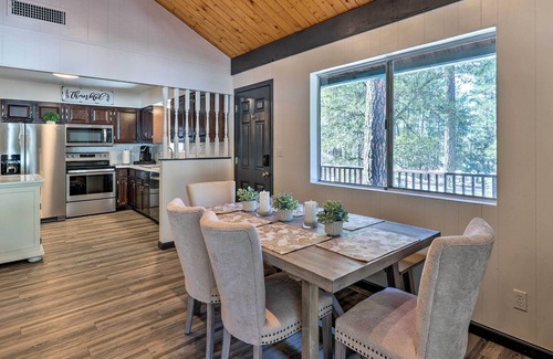 Groom Creek Cabin | Deck w/Wooded Views: Rustic-Chic Prescott Cabin!