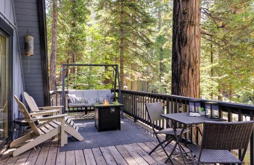 Arnold House | Decks, Grills and Fire Pit Camp Connell Hideaway!
