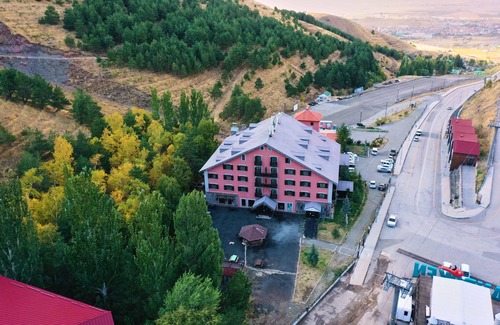 Palandoken Hotel | Dedeman Erzurum Palandöken Ski Lodge