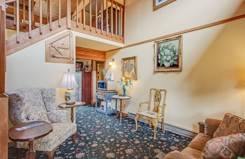 Deer Harbor Hotel | Deer Harbor Inn