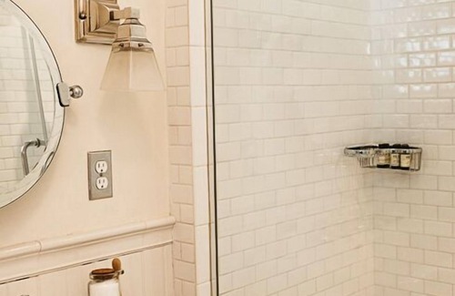 Haines Falls Hotel | Deer Mountain Inn