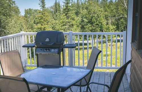 Kenora Cabin | Deer Run Cabin - Lakewood Park Cabins