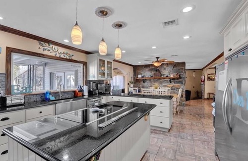 Kresgeville House | Deer Run Retreat W/Indoor Pool & Hot Tub
