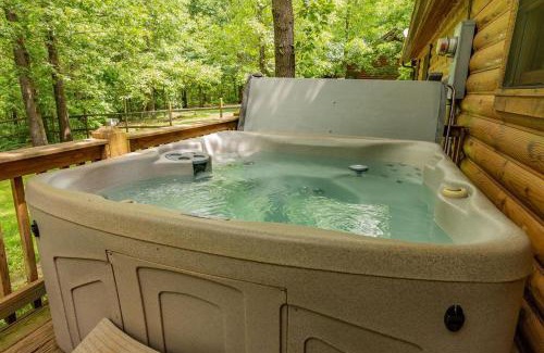 Ridgedale House | Deer Tracks with HotTub, GameTable