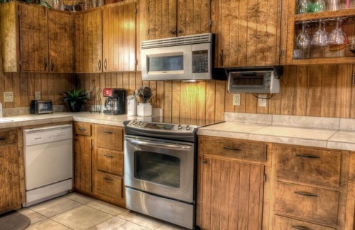 Concan House | Deer Trail @ Frio River Vacation Rentals