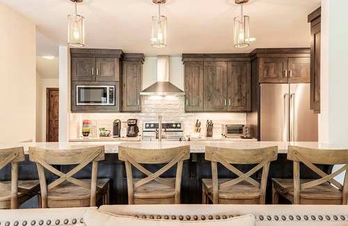Deer Valley House | Deer Valley Fawngrove Woodland Escape
