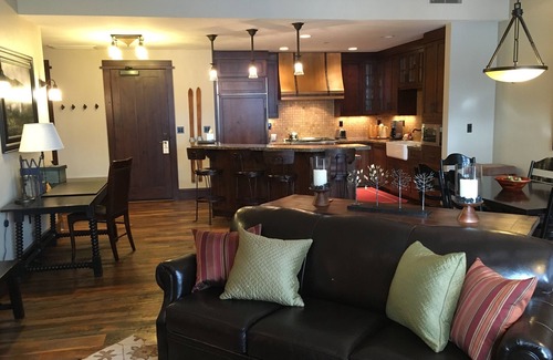 Empire Pass Condo | Deer Valley Ski-In/Ski-Out 2BR/2.5BA Arrowleaf Condo